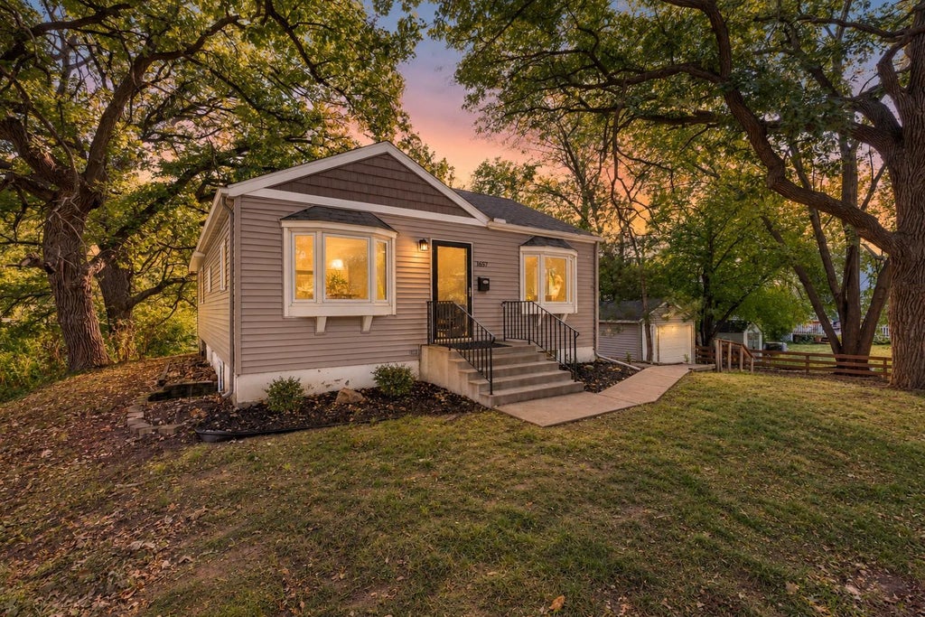 Photo of 1657 Princeton Avenue, Saint Louis Park, MN 55416 (MLS # 7145635)