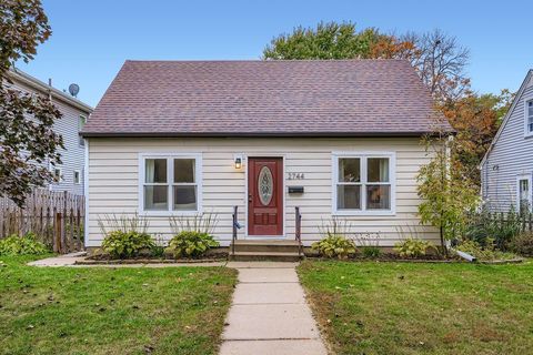 2744 Dakota Avenue S Saint Louis Park MN 55416