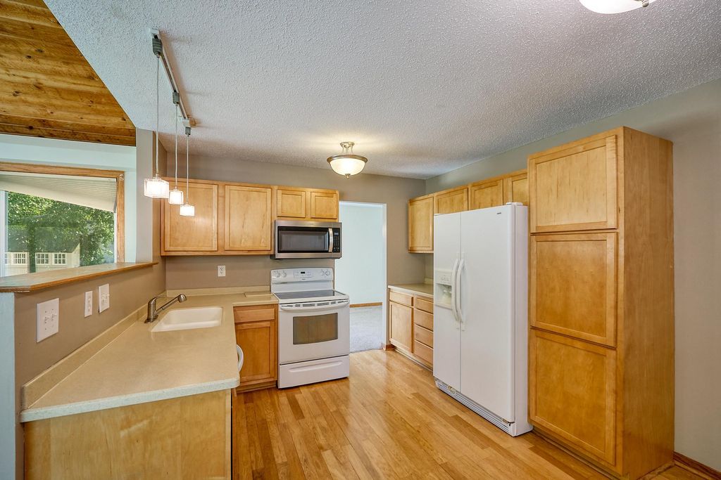 Photo of 8106 Dakota Lane, Chanhassen, MN 55317 (MLS # 7069077)
