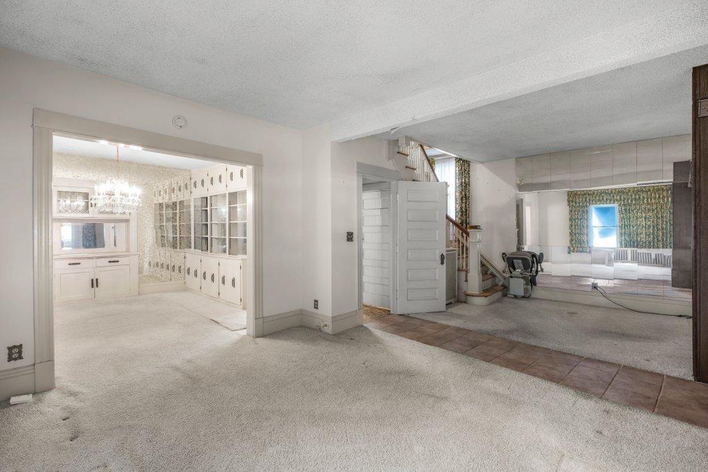 1140 Ashland Avenue