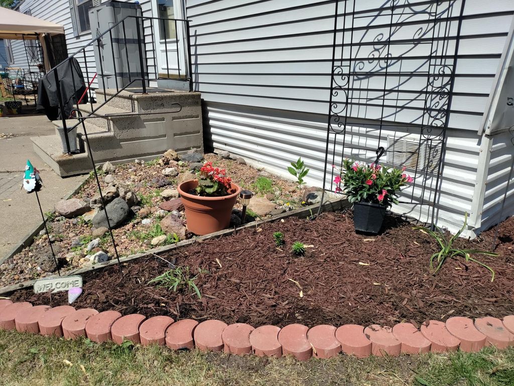 Photo of 1229 104th Avenue NE, Blaine, MN 55434 (MLS # 7005361)