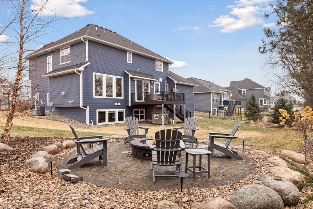 Photo of 7500 Walnut Grove Lane N, Maple Grove, MN 55311 (MLS # 7056170)