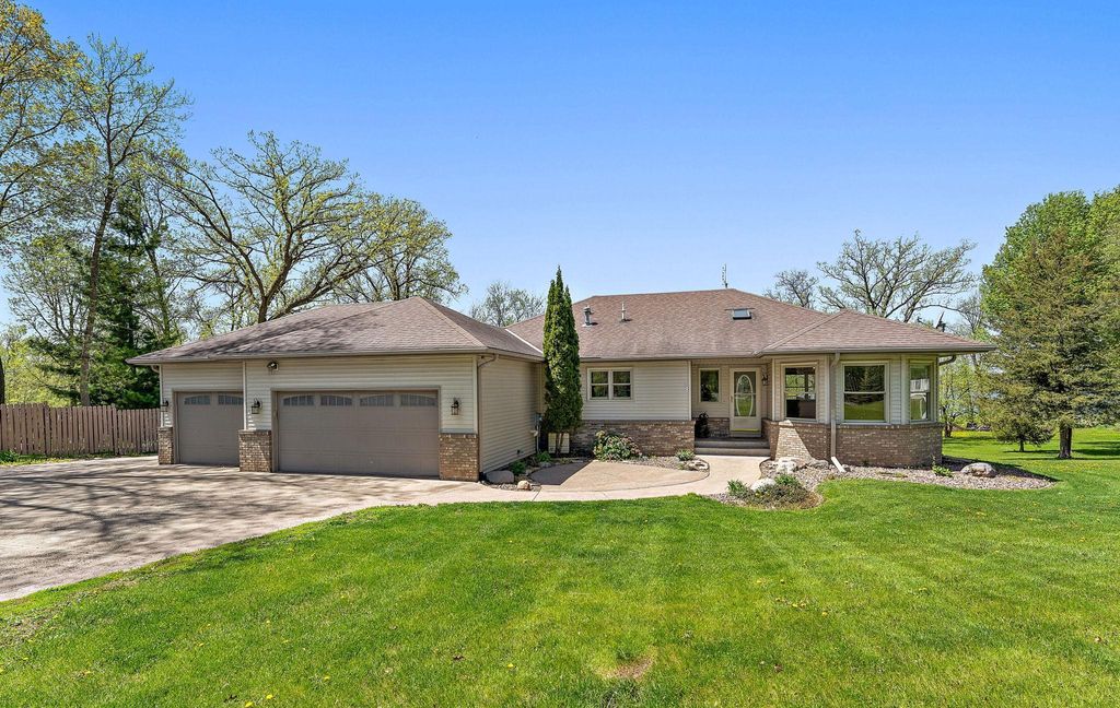 Photo of 47792 Blue Heron Trail, Rush City, MN 55069 (MLS # 7061972)