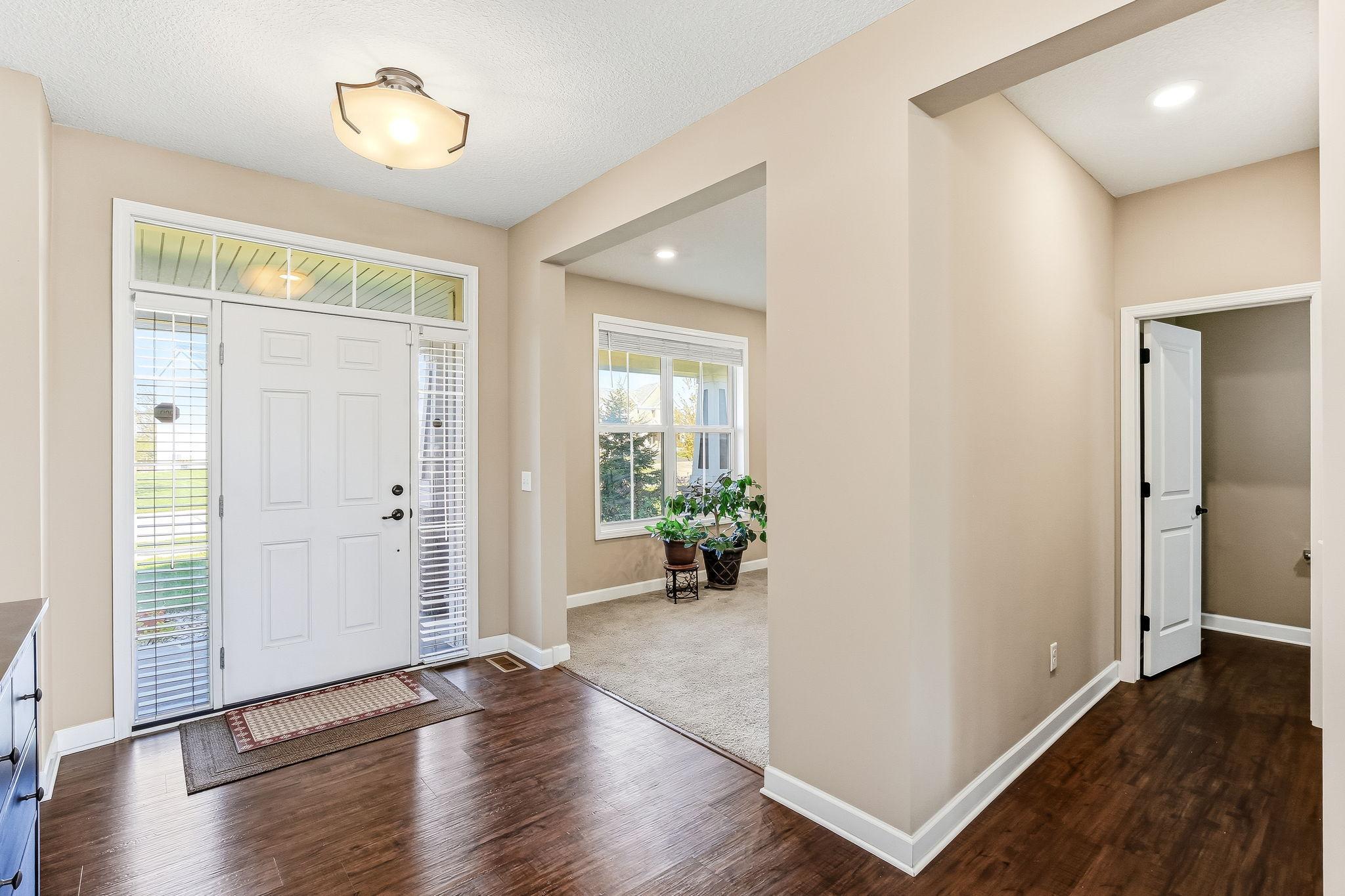 4469 Schilling Way