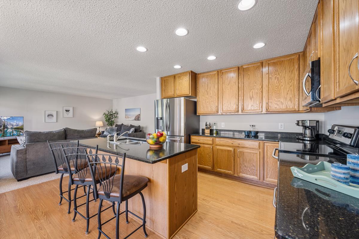 1246 Macey Way