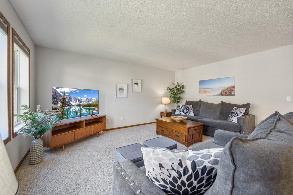 1246 Macey Way