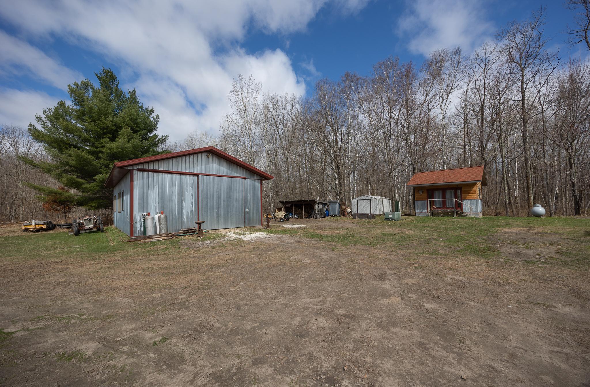 2251 Fahrenholz Road NE