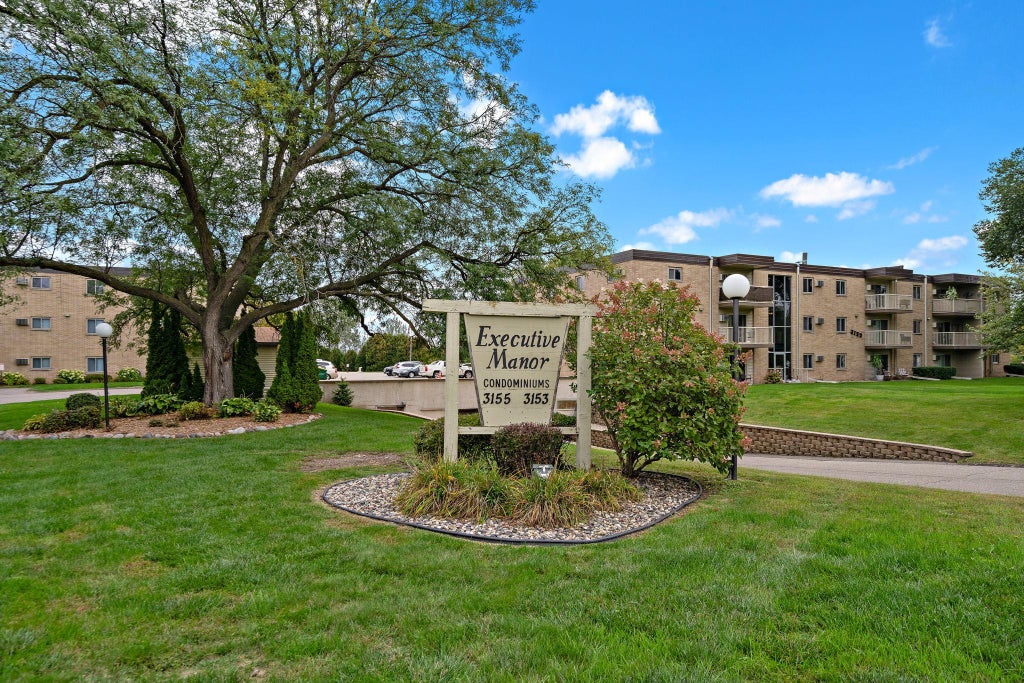 Photo of 3155 Old Highway 8 #304, Roseville, MN 55418 (MLS # 7154337)