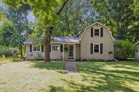 4877 Nottingham Place Shoreview MN 55126