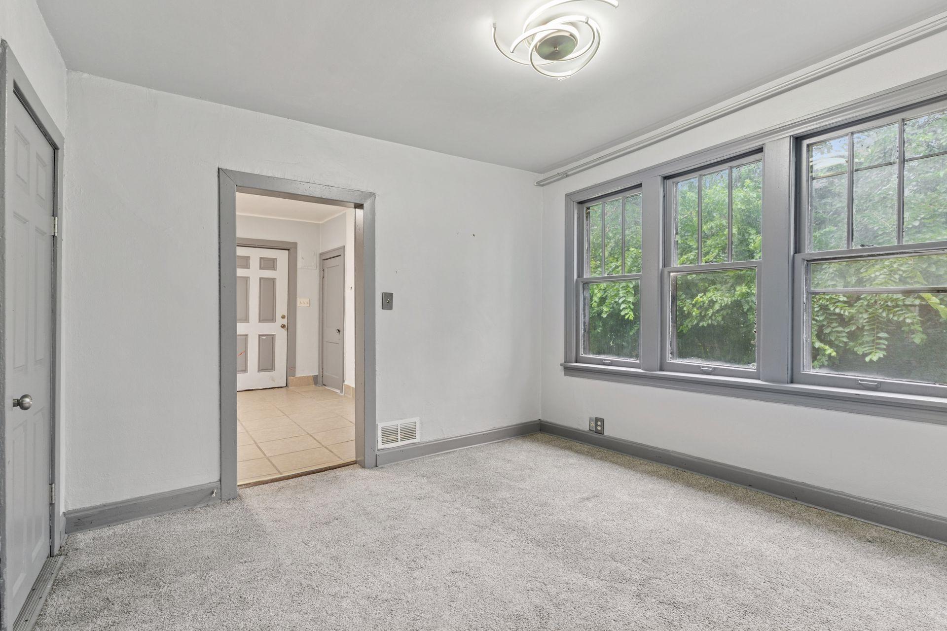 849 Woodbridge Street