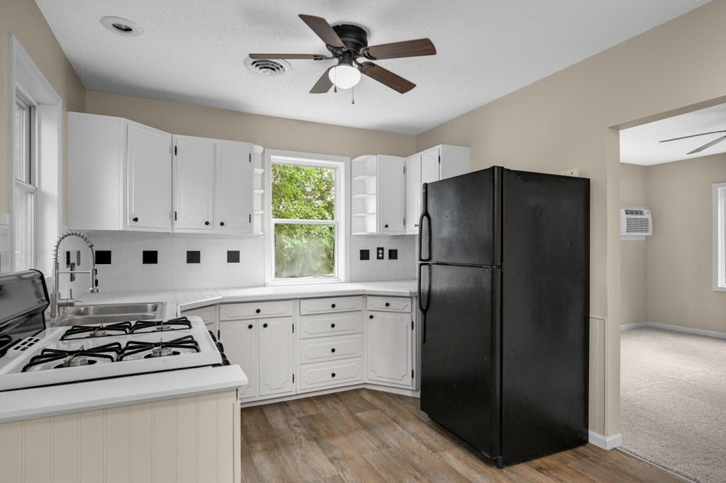Photo of 5030 Brent Avenue, Inver Grove Heights, MN 55076 (MLS # 7100195)