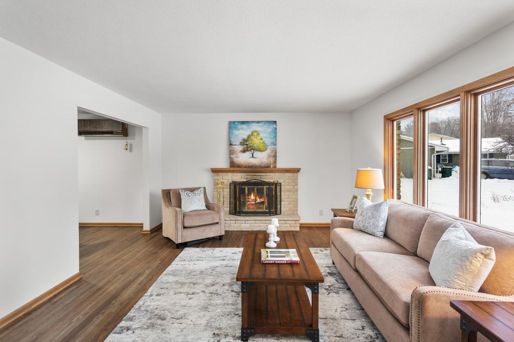 Photo of 2404 Hayes Court, Burnsville, MN 55337 (MLS # 6825429)