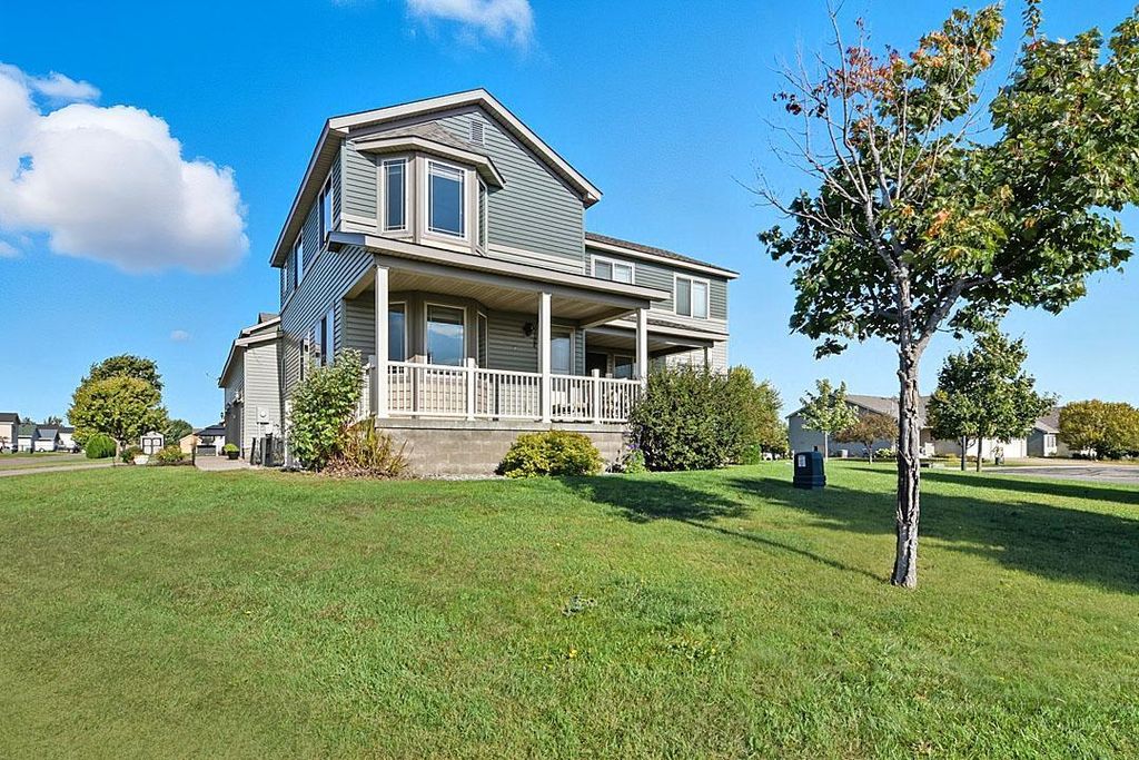 Photo of 1108 Mockingbird Loop, Sartell, MN 56377 (MLS # 7005790)