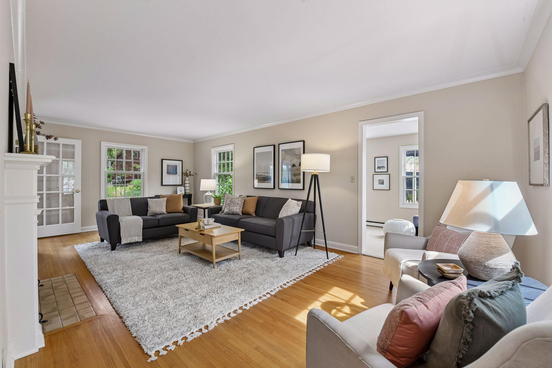 6 Edina Court