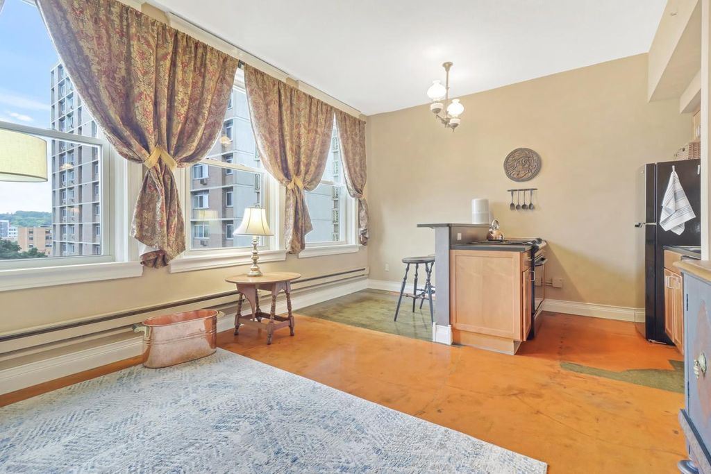 Photo of 488 Wabasha Street N #606, Saint Paul, MN 55102 (MLS # 7024411)