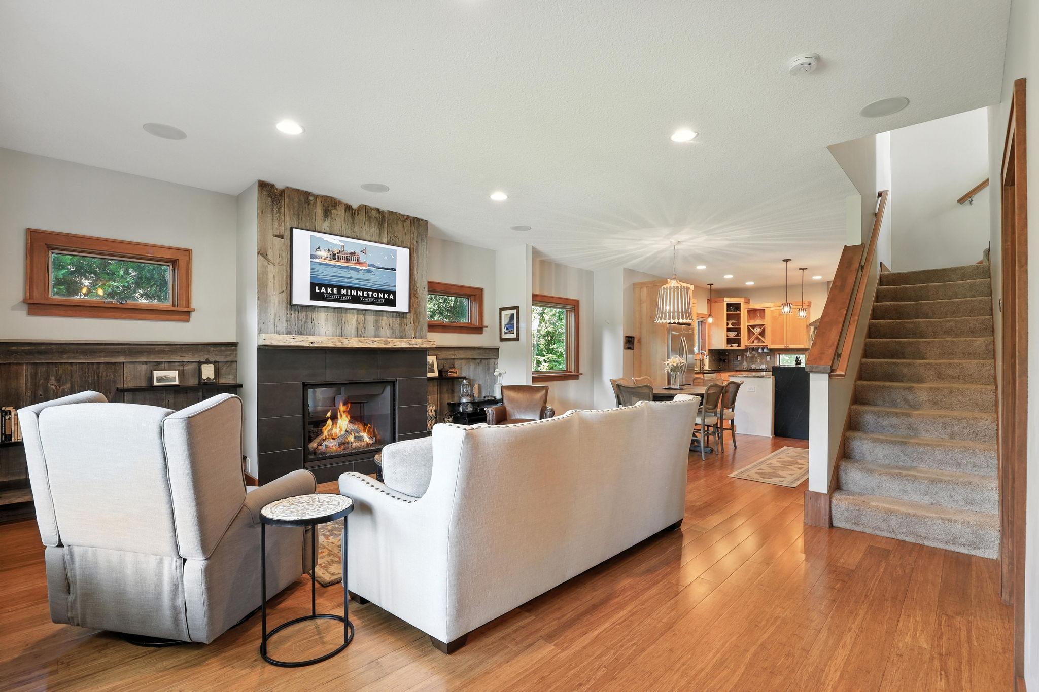 2794 Casco Point Road