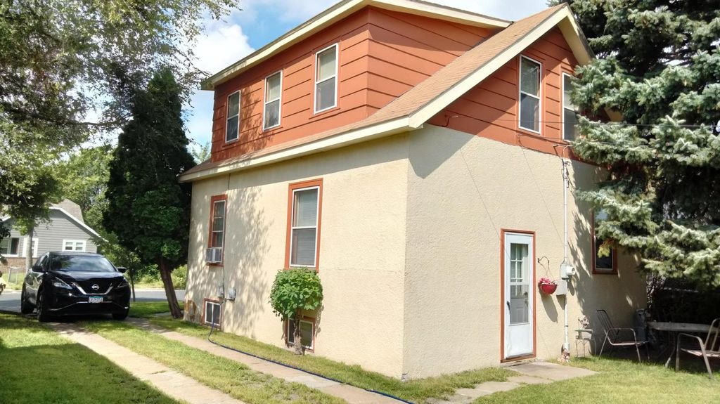 Photo of 2511 Washington Street NE, Minneapolis, MN 55418 (MLS # 7051052)