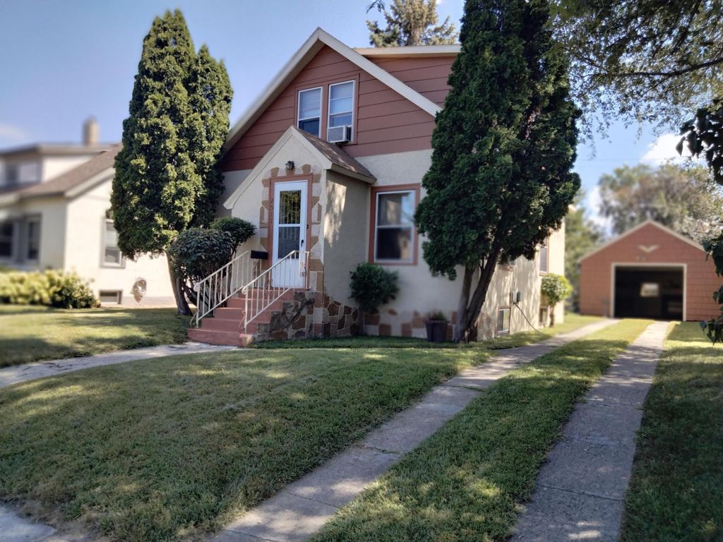 Photo of 2511 Washington Street NE, Minneapolis, MN 55418 (MLS # 7051052)