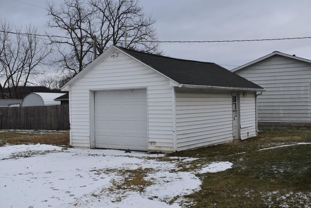 Photo of 1006 Main Street S, Chatfield, MN 55923 (MLS # 7009202)