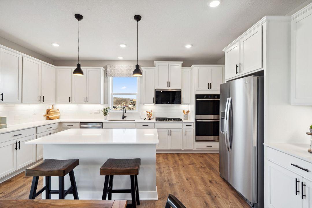 8446 Brumby Trail