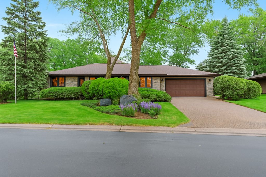 Photo of 1267 Nursery Hill Lane, Arden Hills, MN 55112 (MLS # 7014690)