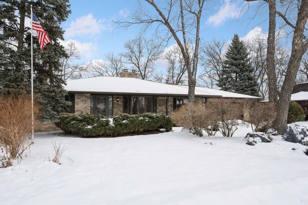 Photo of 1267 Nursery Hill Lane, Arden Hills, MN 55112 (MLS # 7014690)