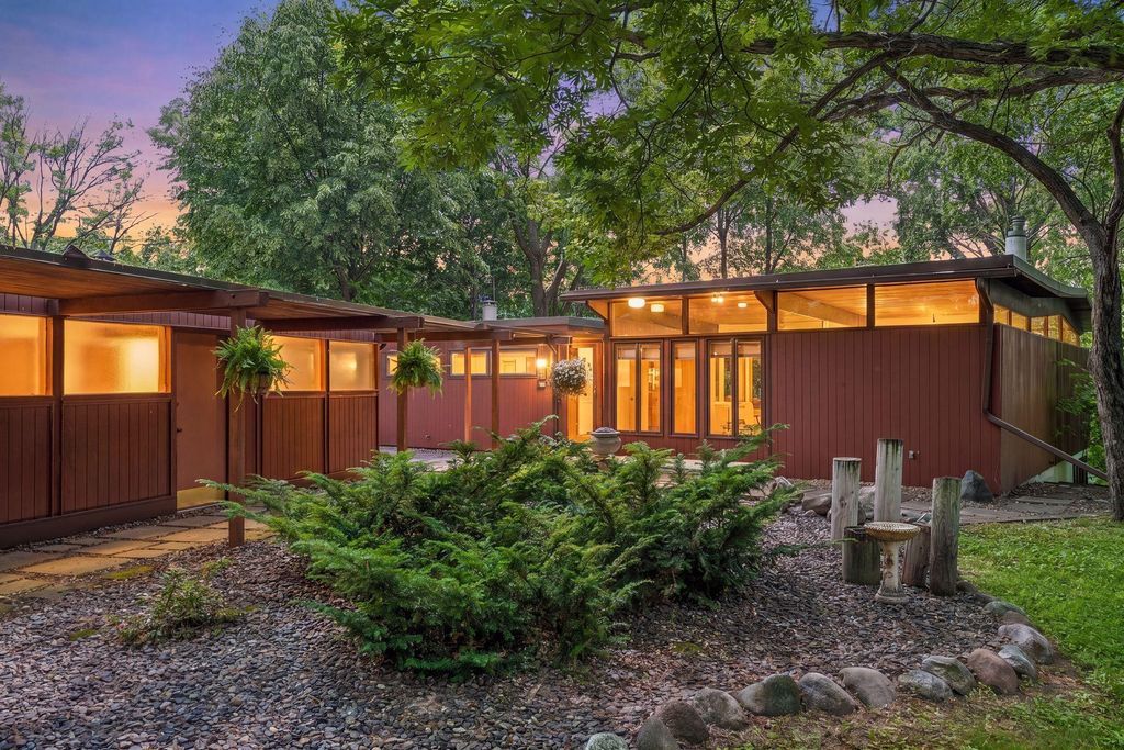 Photo of 40 E Golden Lake Road, Circle Pines, MN 55014 (MLS # 7024985)