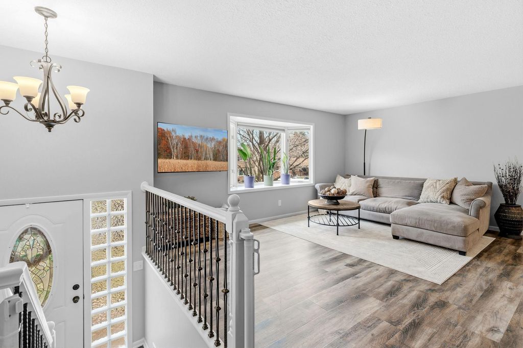 Photo of 36 13th Avenue SW, New Brighton, MN 55112 (MLS # 7033272)