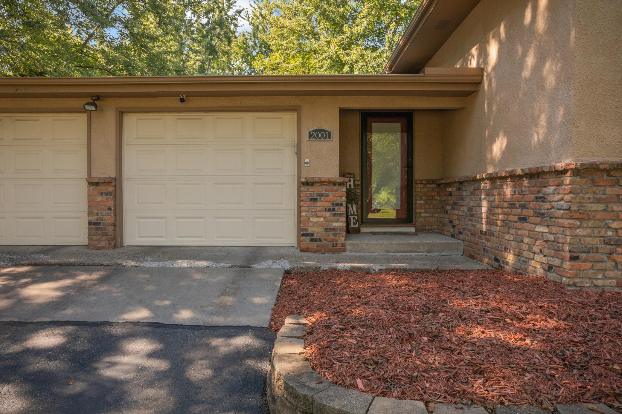 2001 Toledo Avenue N