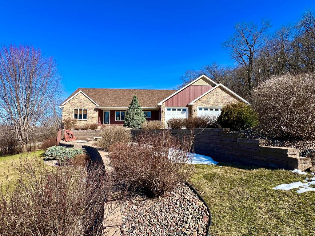 Photo of 9200 County Road 3 NW, Oronoco, MN 55960 (MLS # 7045086)