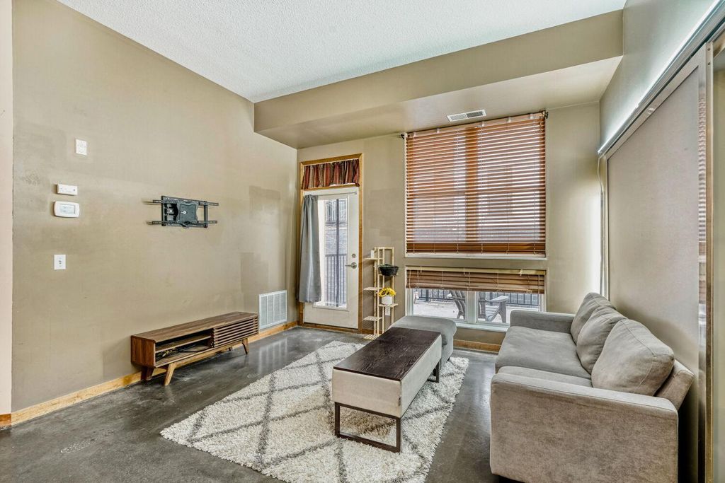 Photo of 2650 University Avenue W #104, Saint Paul, MN 55114 (MLS # 7037697)