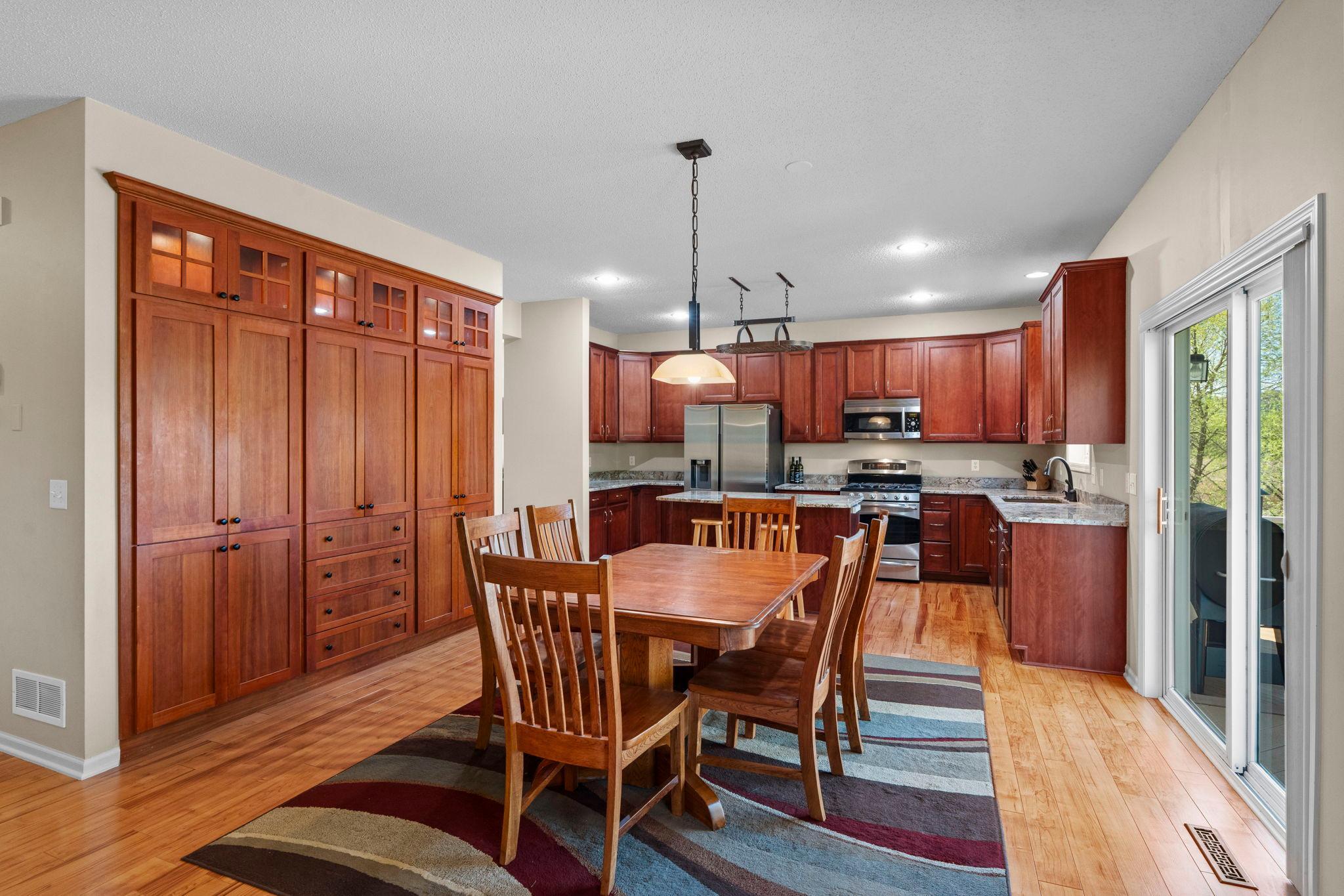 1828 Fescue Circle