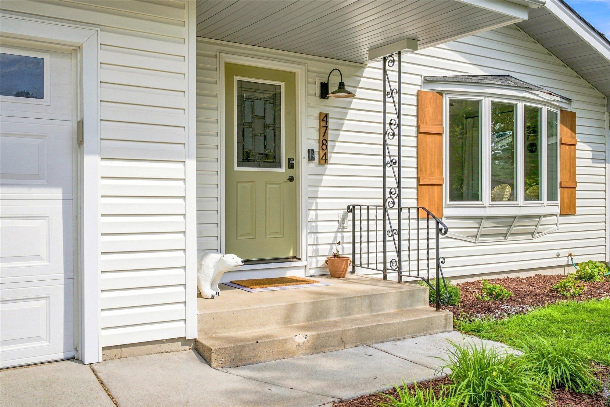 4784 Sandra Lane