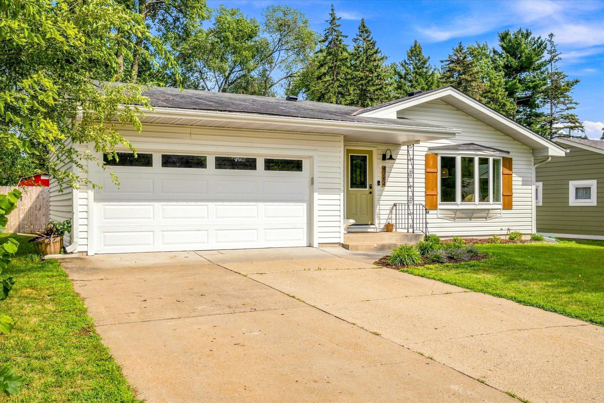 4784 Sandra Lane