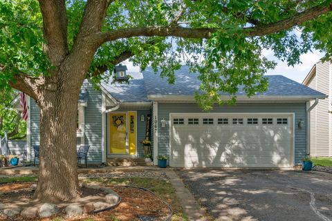 1067 Hummingbird Lane Eagan MN 55123