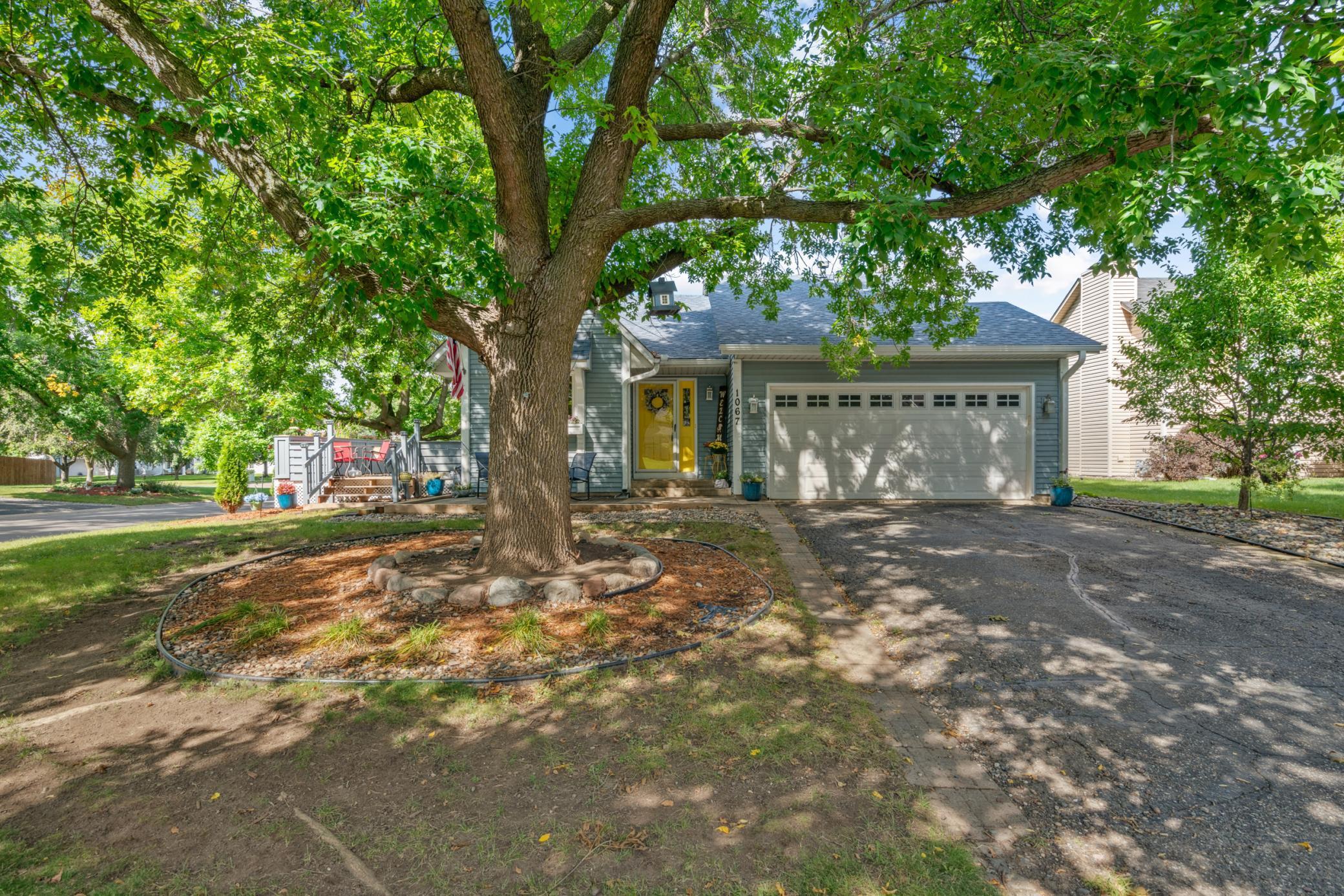 1067 Hummingbird Lane