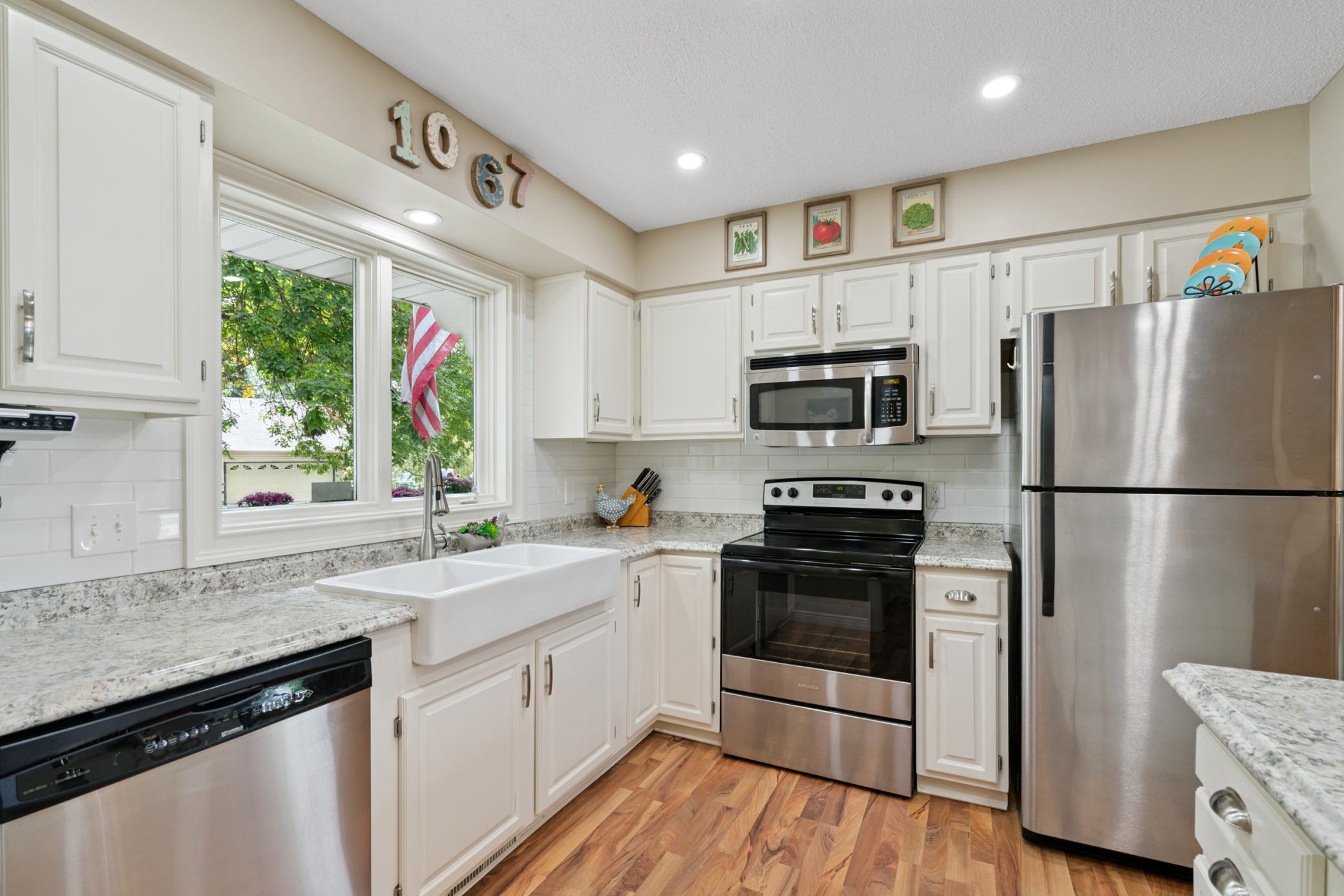 1067 Hummingbird Lane
