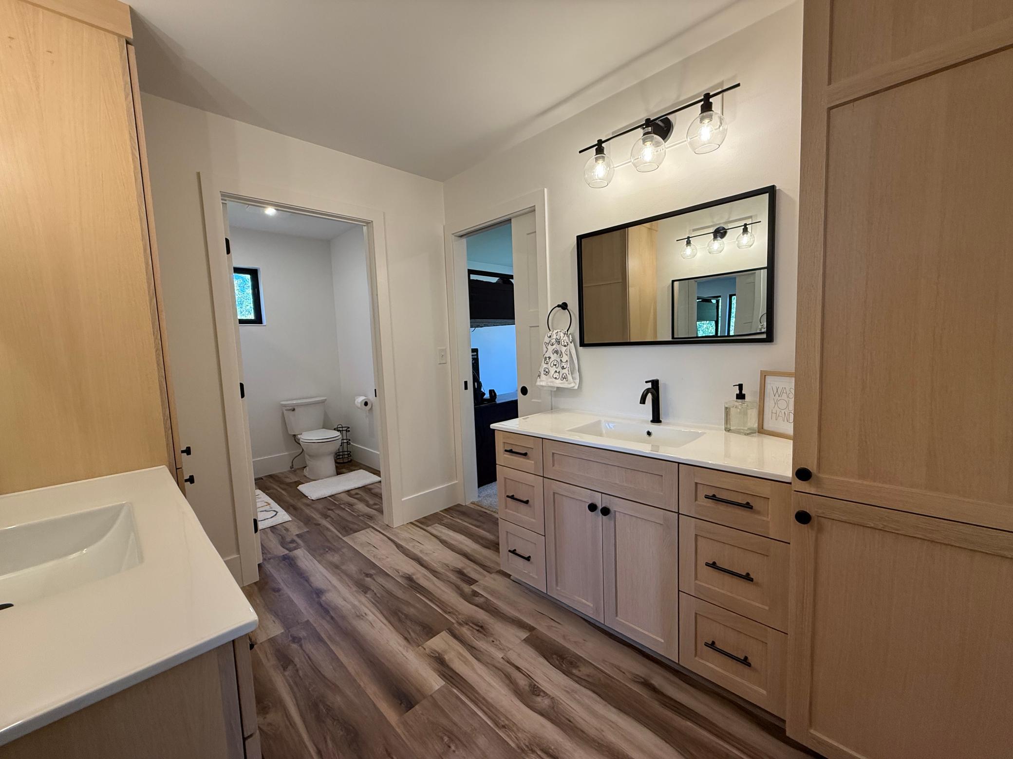 Bemidji, Minnesota, 56601, United States, 5 Bedrooms Bedrooms, ,4 BathroomsBathrooms,Residential,Active,2052037