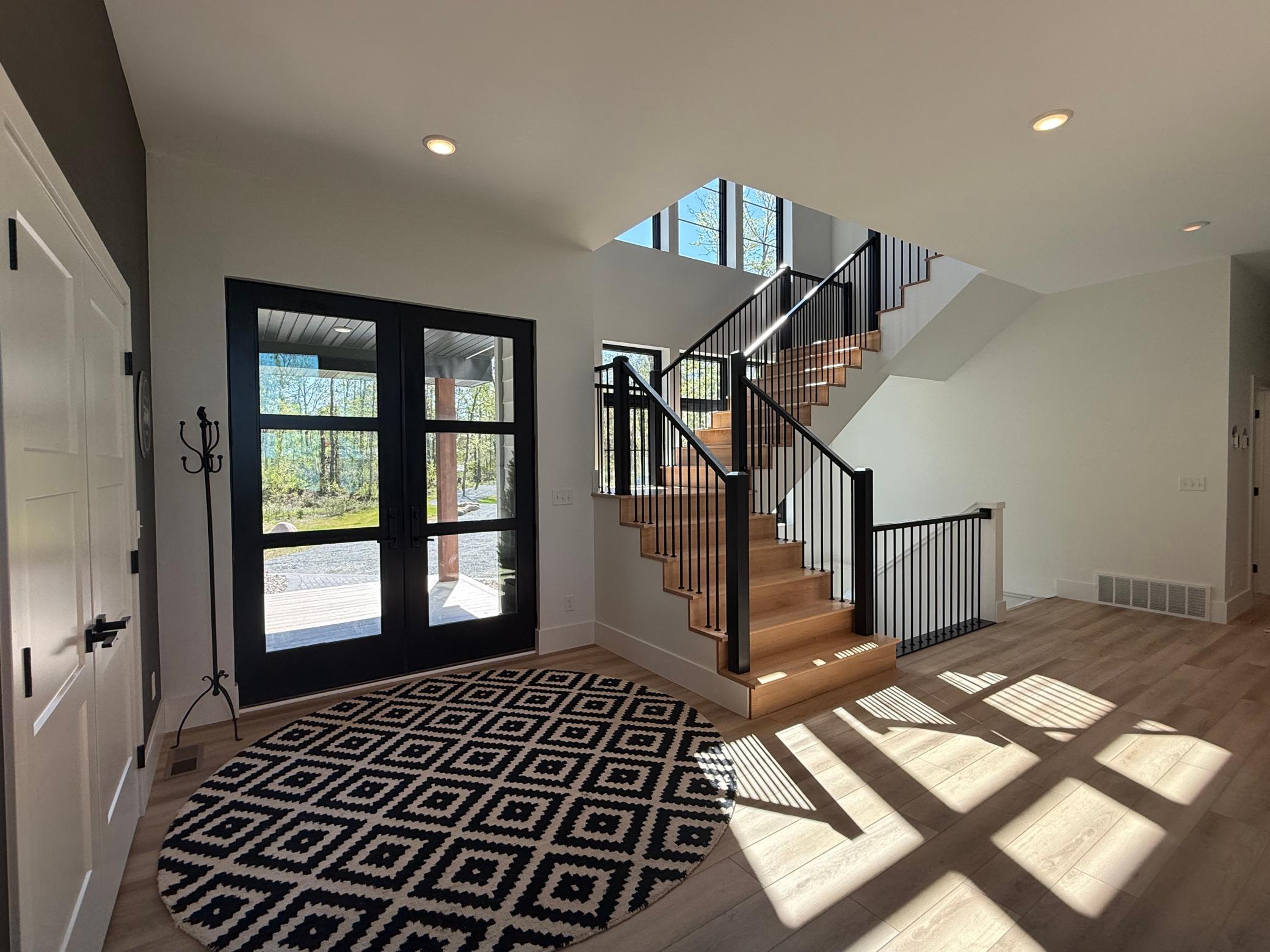 Bemidji, Minnesota, 56601, United States, 5 Bedrooms Bedrooms, ,4 BathroomsBathrooms,Residential,Active,2052037