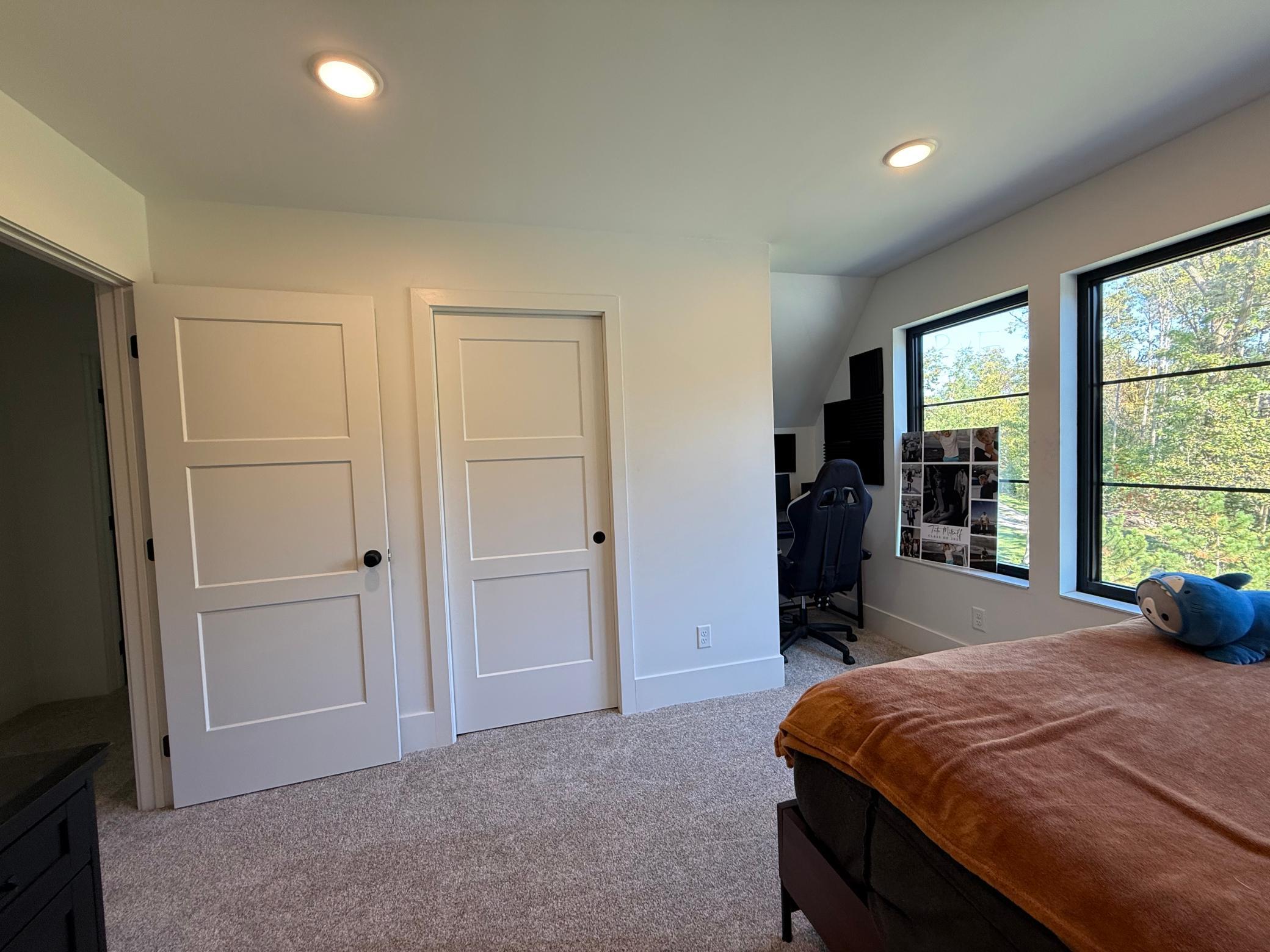 Bemidji, Minnesota, 56601, United States, 5 Bedrooms Bedrooms, ,4 BathroomsBathrooms,Residential,Active,2052037