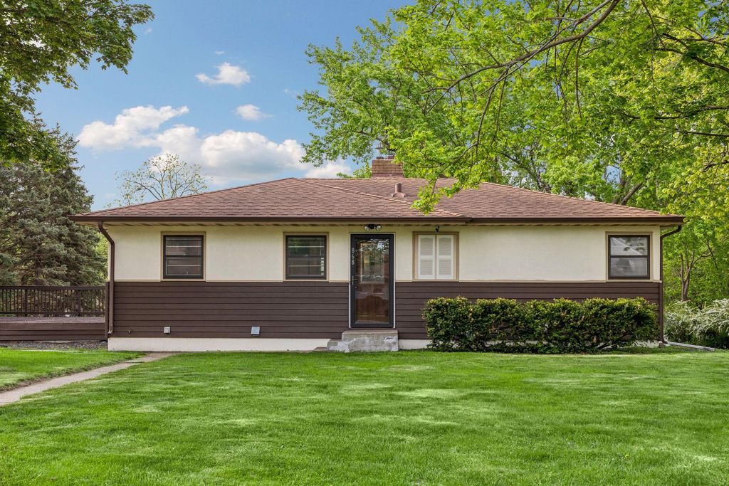 Photo of 868 Oakwood Drive, Anoka, MN 55303 (MLS # 7068912)