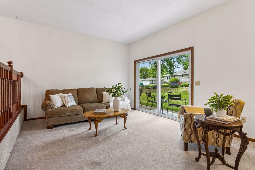 Photo of 7361 W Franklin Avenue, Saint Louis Park, MN 55426 (MLS # 7038086)
