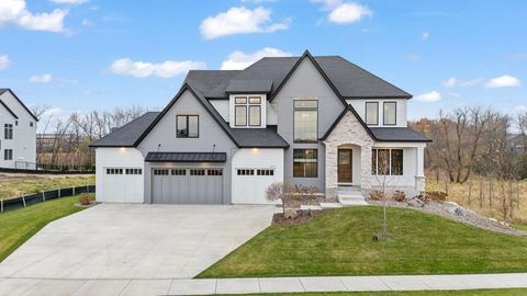 1979 Leaping Deer Circle Medina MN 55340