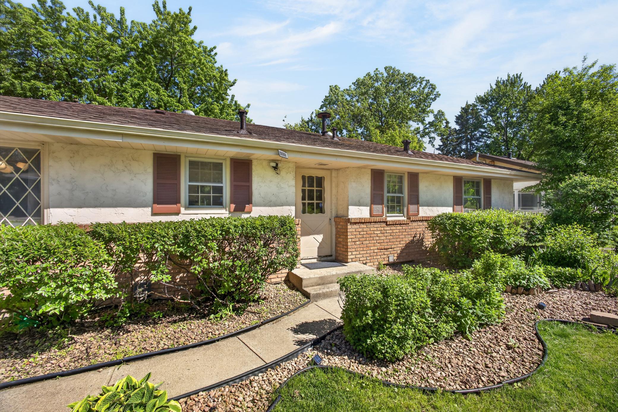 3035 Croft Drive