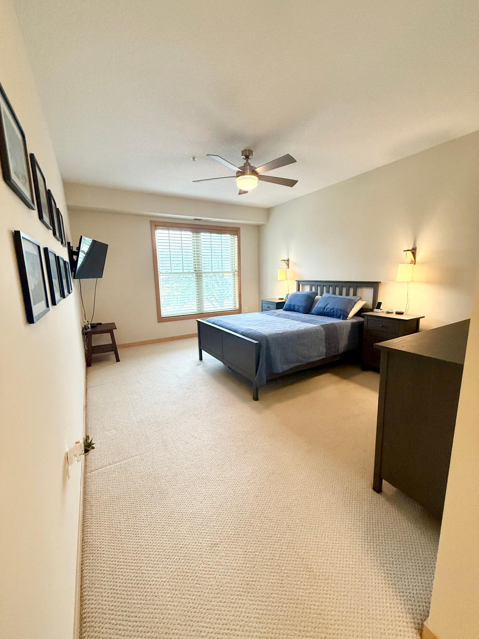 2201 Village Lane A203