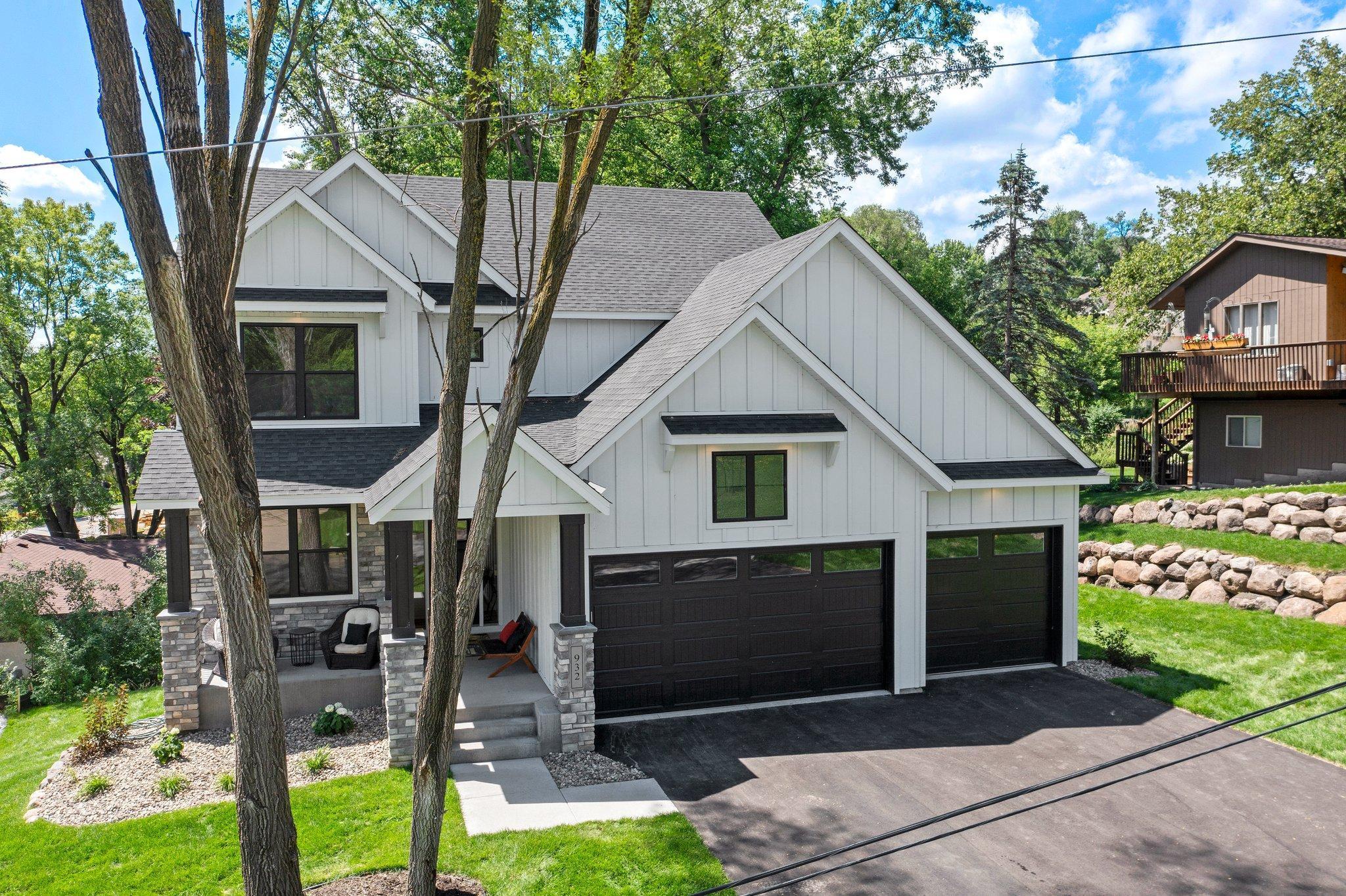932 Orchard Lane