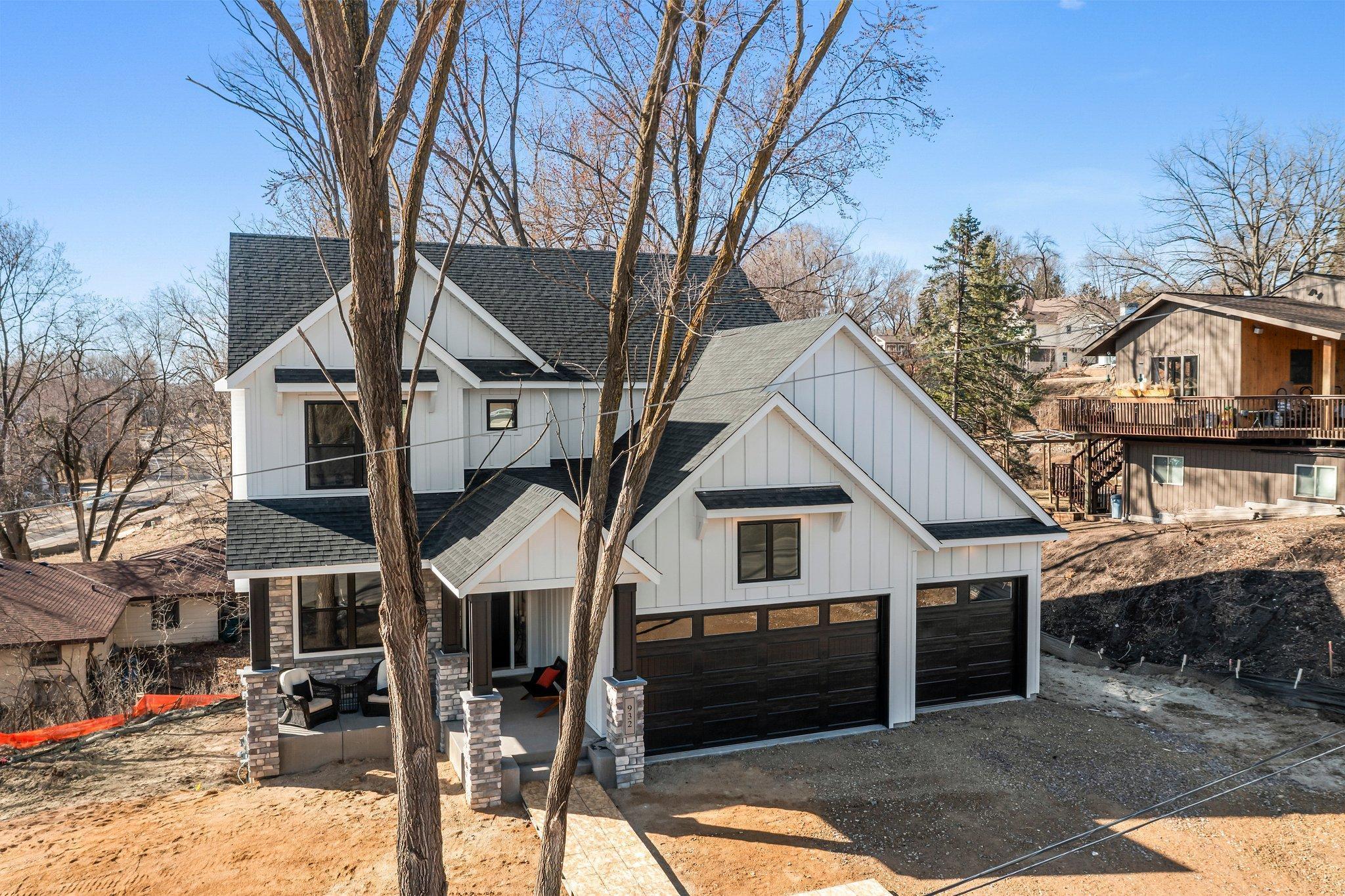 932 Orchard Lane