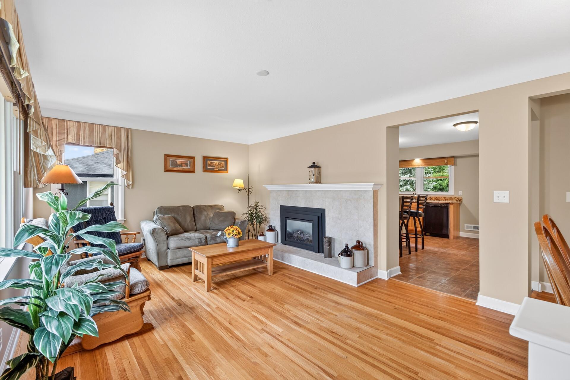 7614 Dupont Avenue S