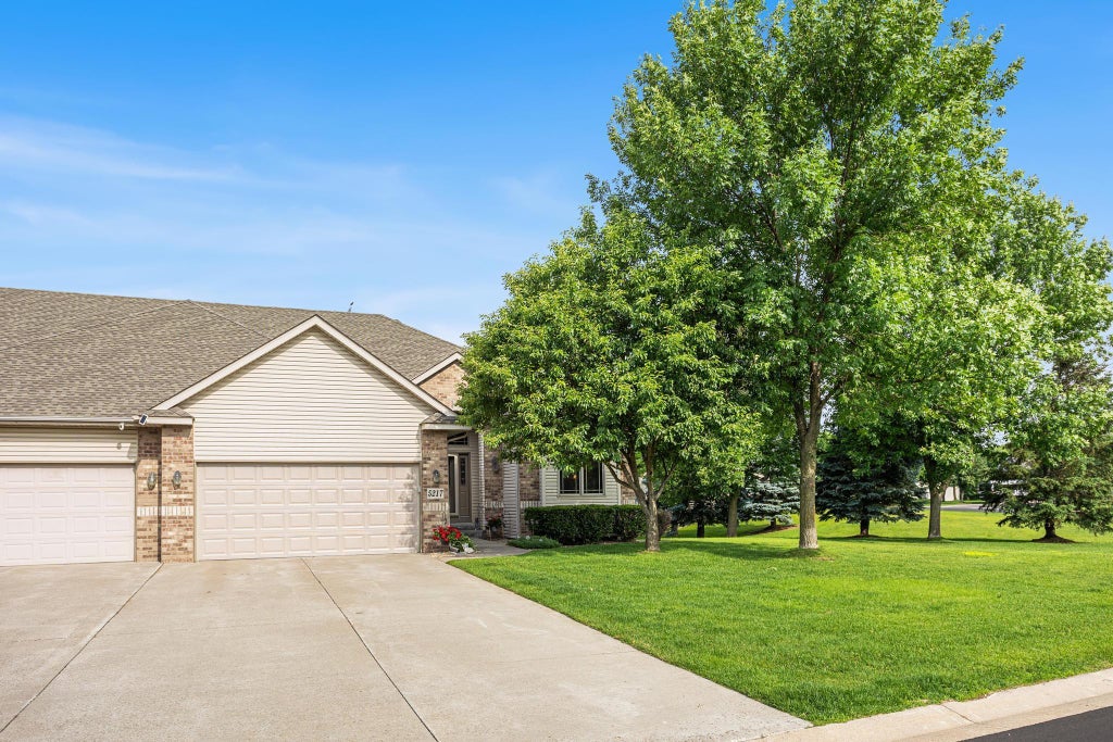 Photo of 5217 107th Avenue N, Brooklyn Park, MN 55443 (MLS # 7098771)