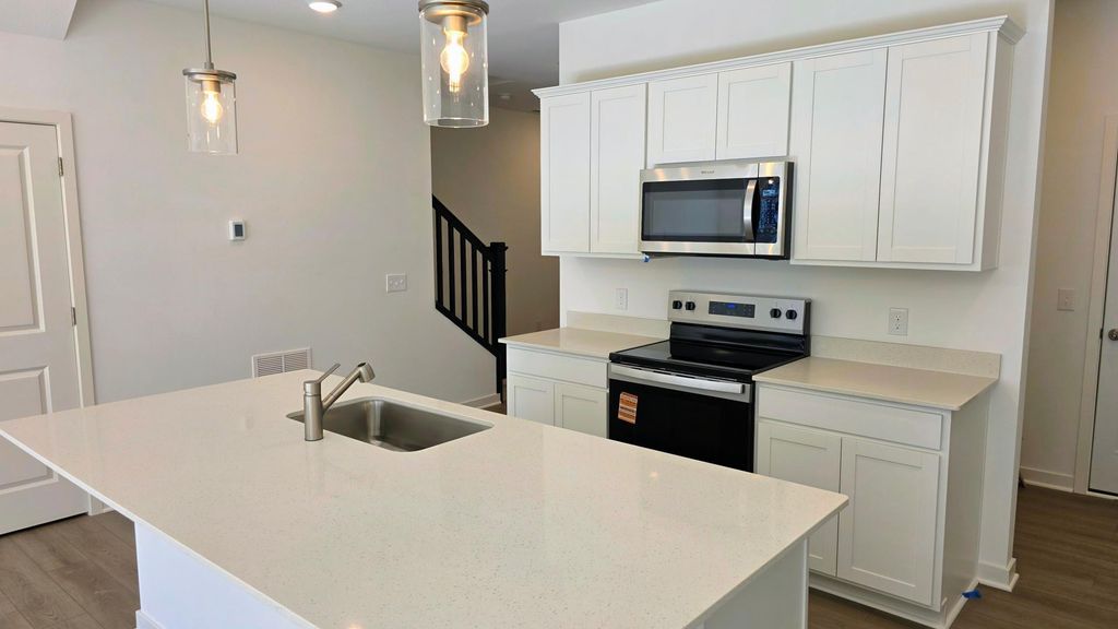 Photo of 4748 AirLake Curve, Woodbury, MN 55129 (MLS # 7001958)